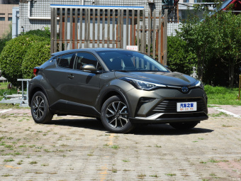 Toyota IZOA Hybrid Yixuan 2.0L