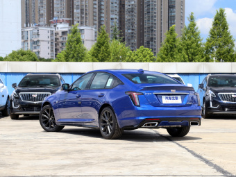 Cadillac CT5 Platinum 28T Super Driving Assistance