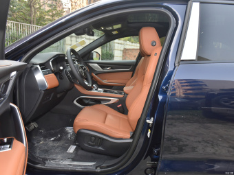 Jaguar F-Pace R-Dynamic Black P250