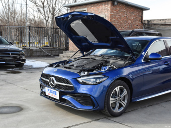 Mercedes-Benz C-Class 200 L Dynamic