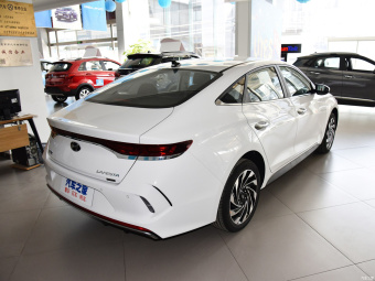 Hyundai Lafesta EV Smooth GLS