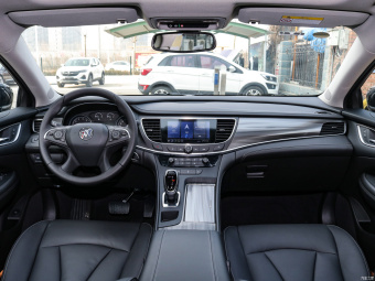 Buick LaCrosse Luxury 652T