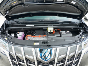 Toyota Alphard Hybrid Premium 2.5L