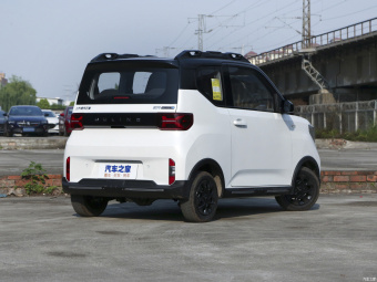 Wuling Hongguang Mini EV Gameboy Fun 300km (LiFePO4)
