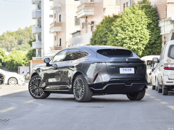 Avatr 11 Luxury 116 AWD