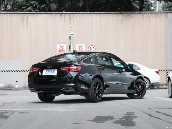 Chevrolet Malibu XL Move Redline 550T
