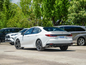Toyota Camry Hybrid 2026 Hybrid 2.0HS Sport Edition
