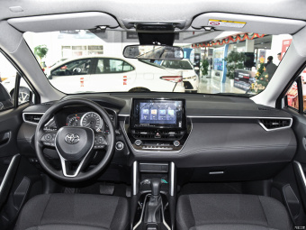 Toyota Frontlander Leading 2.0L CVT