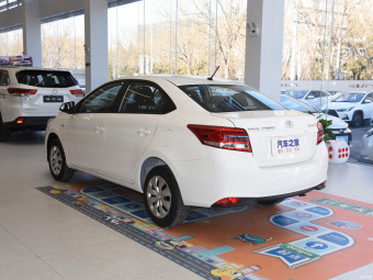 Toyota YARiS L Sedan Leading PLUS 1.5L CVT