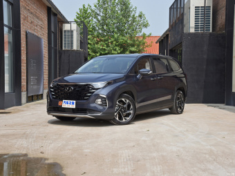 Hyundai Custo Flagship TOP 380TGDi AT