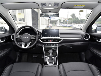 Kia K3 Fashion 1.5L CVT