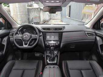 Nissan Qashqai Smart 2.0L CVT XV