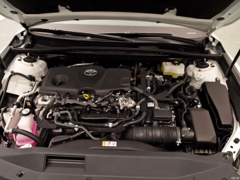 Toyota Camry Hybrid Fengshang 2.5HS