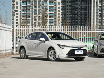 Toyota Levin Deluxe 1.8H E-CVT