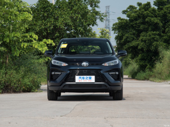 Toyota Wildlander Luxury PLUS 2.0L CVT 2WD