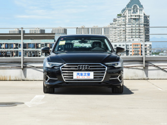 Audi A6L Elegance Select 45 TFSI Quattro