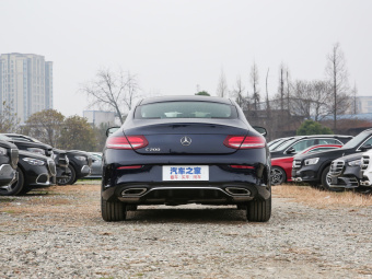 Mercedes-Benz C-Class 200 Coupé