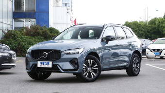 Volvo XC60 B5 AWD Smart Sports