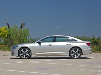 Audi A6L Dynamic Select 45 TFSI Quattro
