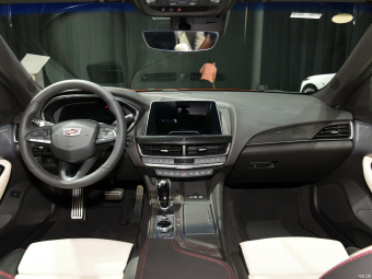 Cadillac CT5 Platinum 28T