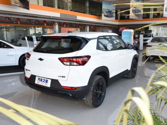 Chevrolet Trailblazer Sharp 435T Redline CVT