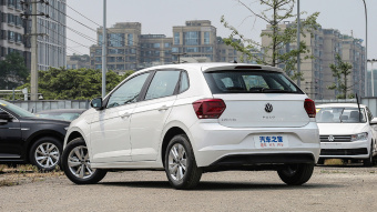 VW Polo Plus Panorama Enjoy 1.5L AT