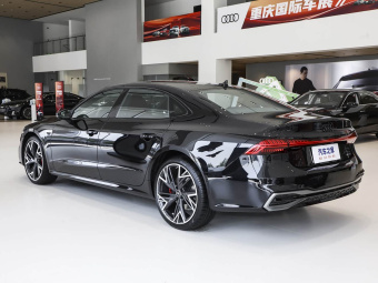 Audi A7L 2025 45 TFSI Quattro Black Edition