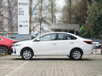 Toyota Vios Smart 1.5L CVT