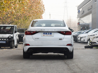 Beijing U7 Smart 1.5T 6MT