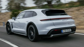 Porsche Taycan Cross Turismo 4