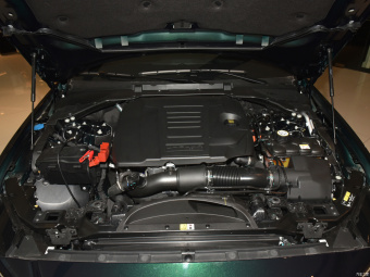 Jaguar XEL R-Dynamic Youth Sports P200