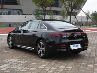 Mercedes-Benz EQE 350 Deluxe Edition