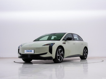 Hongqi EH7 760 Pro+ AWD