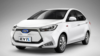 JAC iEV7L Driving Training