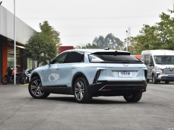 Cadillac Lyriq Premium Long Range RWD