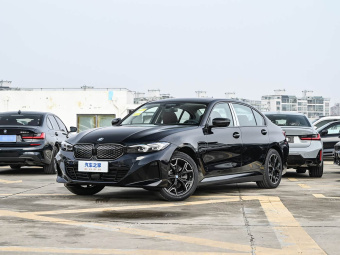 BMW i3e 2026 eDrive 40 L Restyled Night Edition