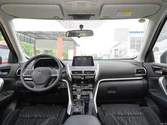 Mitsubishi Eclipse Cross Fearless 1.5T CVT