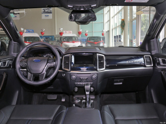 Ford Everest Luxury Sport 2.3T AWD 5 Seats