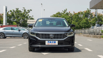VW Passat Elite 280TSI