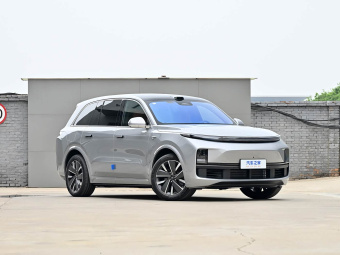 Li Auto L8 2025 Max Intelligent Renewal Edition