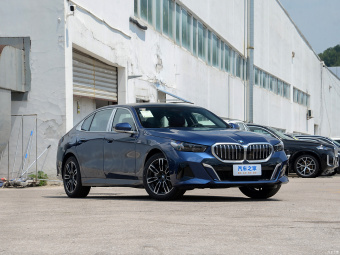 BMW 5 Series 530Li M Sport First Edition