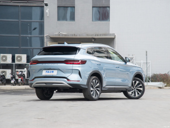 BYD Song Plus EV Luxury 520КМ