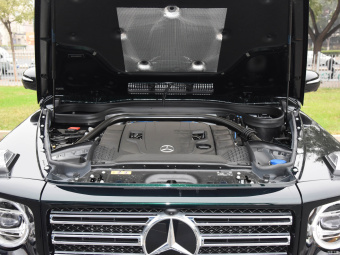 Mercedes-Benz G-Class 500