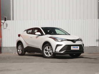 Toyota IZOA Yixiang CARE 2.0L