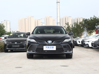 Toyota Camry Hybrid Flagship 2.5HQ