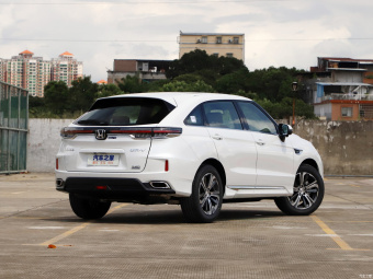 Honda UR-V Elegant 240TURBO
