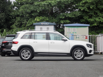 Mercedes-Benz GLB 200 Dynamic