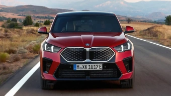 BMW iX2 xDrive30