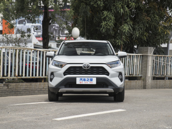 Toyota RAV4 Fashion 2.0L CVT 2WD