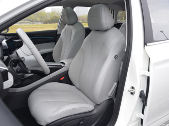 Roewe Ei5 Allure 500